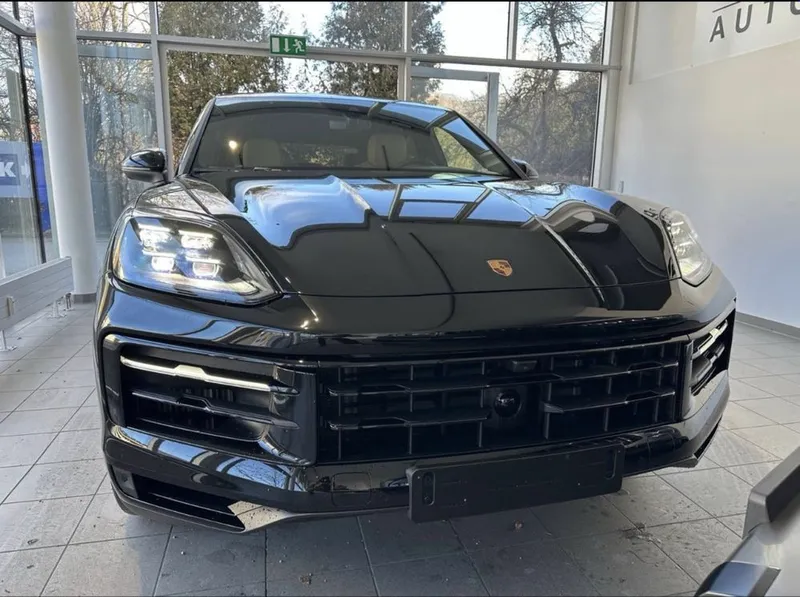 Porsche Cayenne Coupe 2026 1 Porsche Cayenne Coupe 2026 1