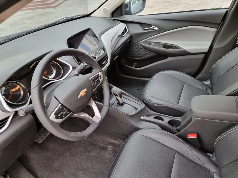 Chevrolet Onix Premier 2 turbo1.2 3