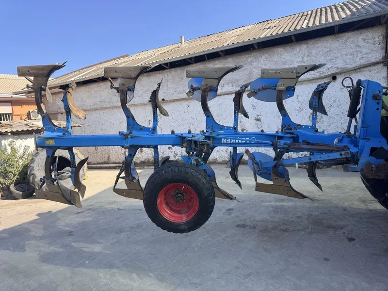 Lemken traktor arion jonder new holland mtz 3 Lemken traktor arion jonder new holland mtz 3