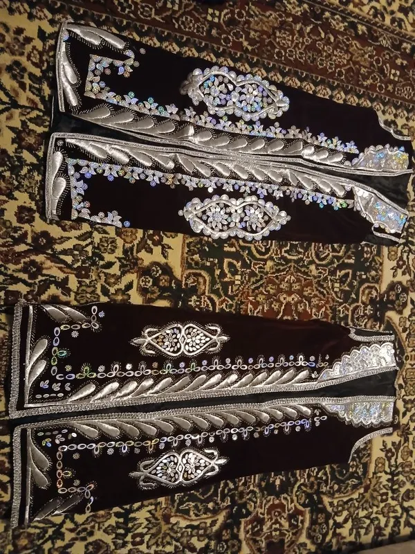 Келинлар кийимлари сотилади