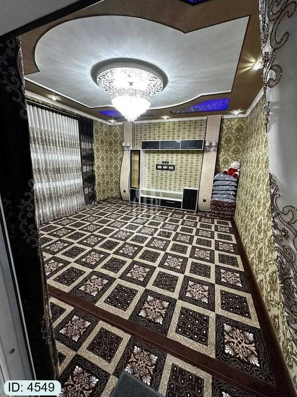 fayzli ucastka sotiladi№4549 6