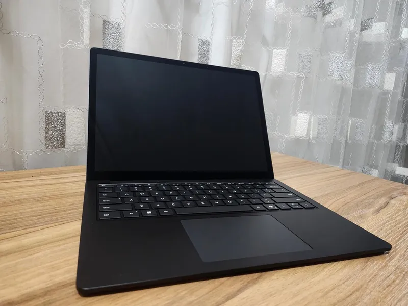 Microsoft Surface Laptop 6 for business 2 Microsoft Surface Laptop 6 for business 2
