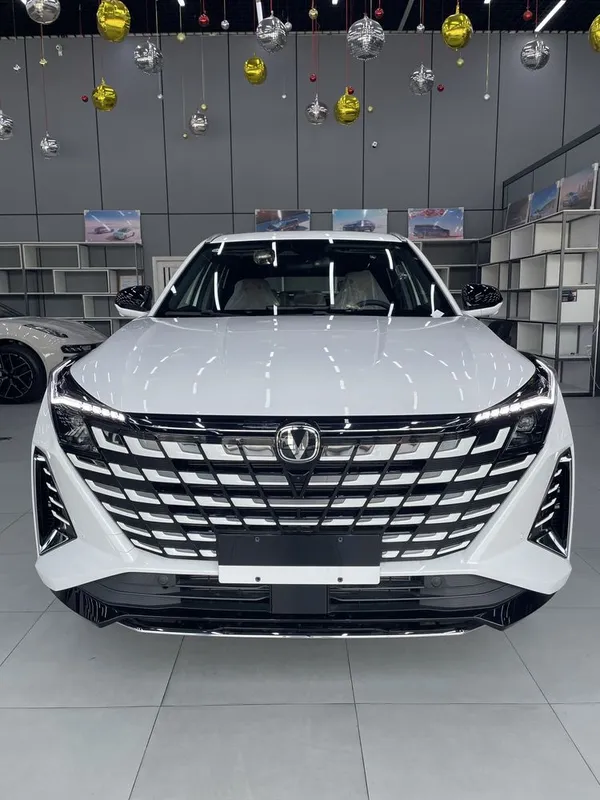 Changan Uni Z Gibrit 2026