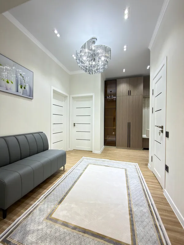 4 xonali kvartira, 90 m2, Yakkasaroy 7 4 xonali kvartira, 90 m2, Yakkasaroy 7