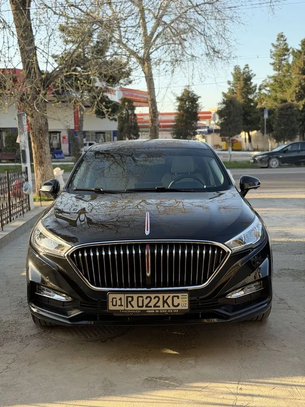 Автобомобиль HONJIE H5 1 Автобомобиль HONJIE H5 1