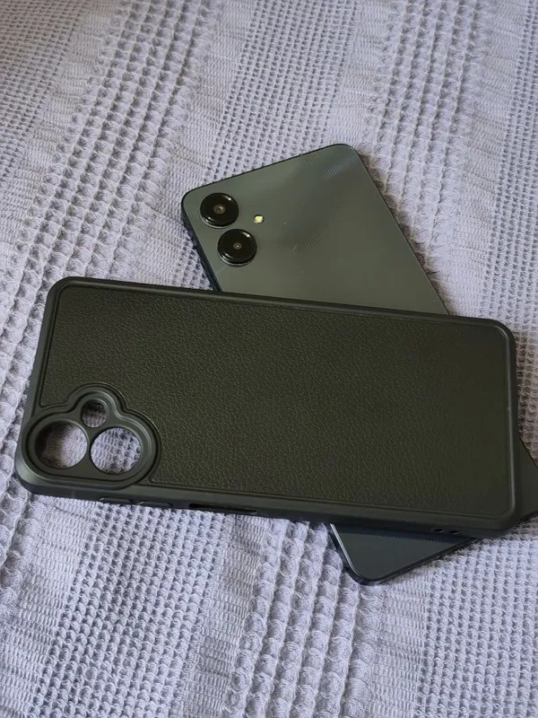 Samsung Galaxy A06 4/128 Гб, черный — идеальное состояние, срочно 3 Samsung Galaxy A06 4/128 Гб, черный — идеальное состояние, срочно 3