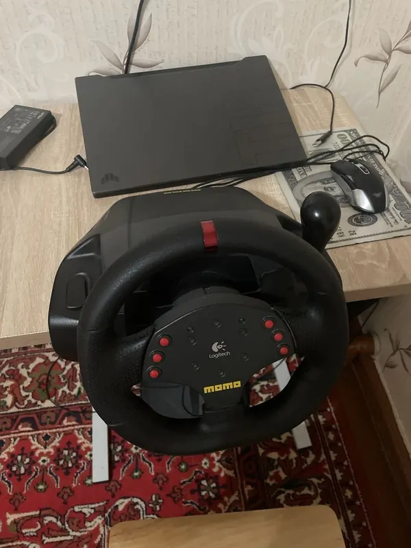 Logitech mono racing 1 Logitech mono racing 1
