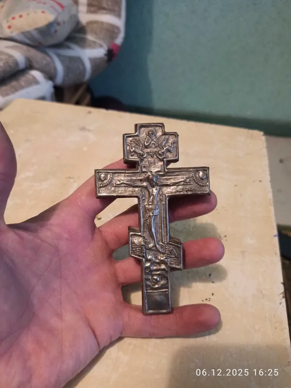 Продам крест православный