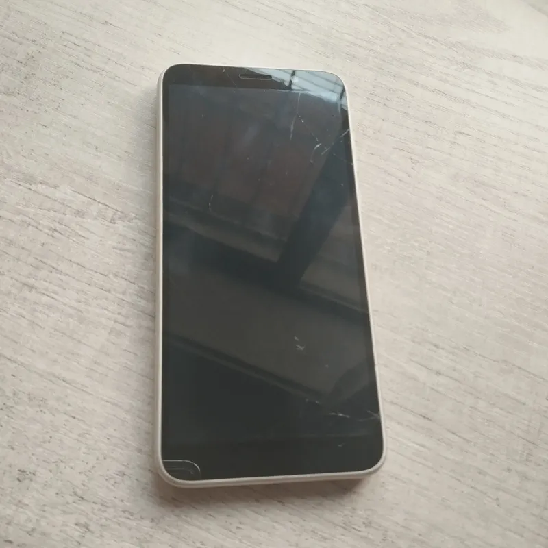 Продаётся Huawei 5 2 Продаётся Huawei 5 2