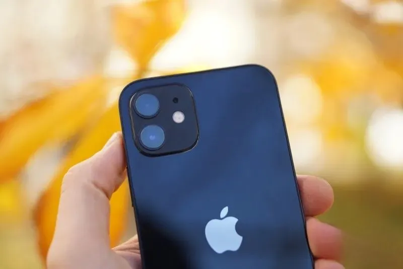 iPhone 12 – 128GB | LL/A + Original quvvatlagich 3 iPhone 12 – 128GB | LL/A + Original quvvatlagich 3