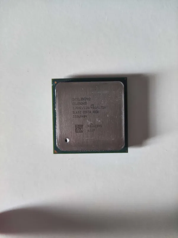 Комплект для ПК (Celeron 1.7 GHz, FX5500, DDR1 512MB, рабочий HDD) 3