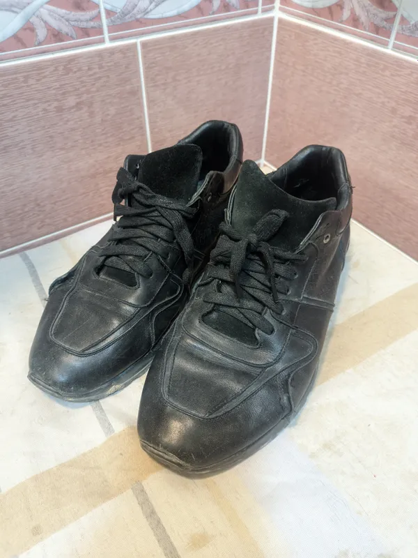 Кроссовки (43-44). Рабочая одежда. 2