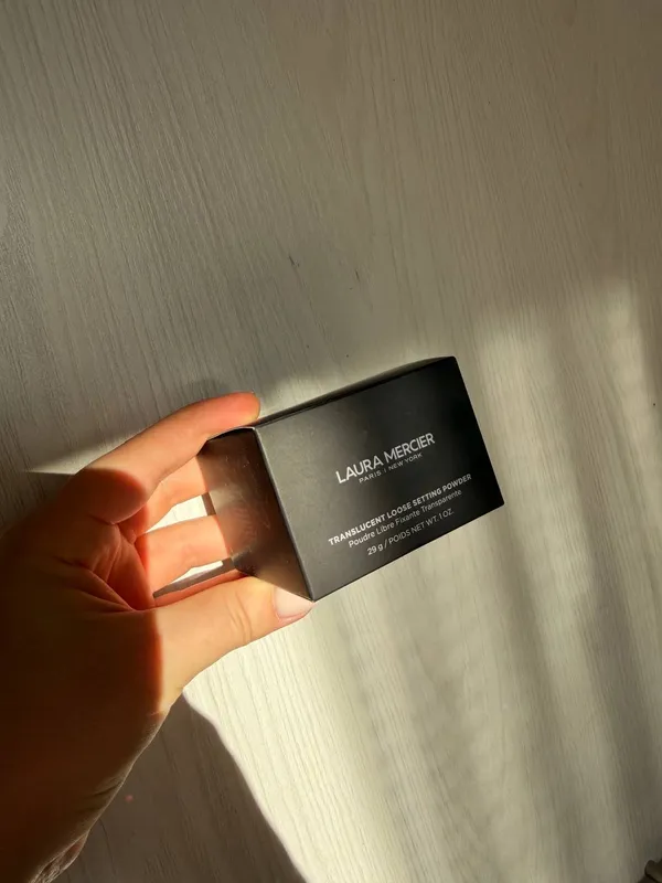 Пудра Laura Mercier