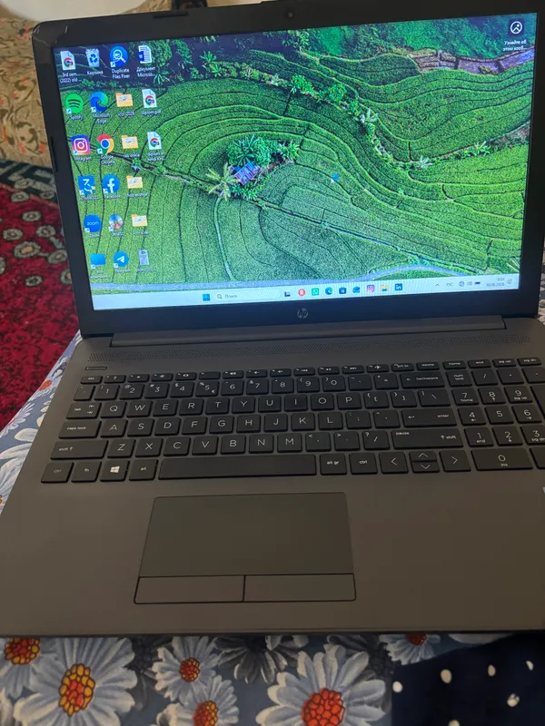 HP 250 G7 1 HP 250 G7 1