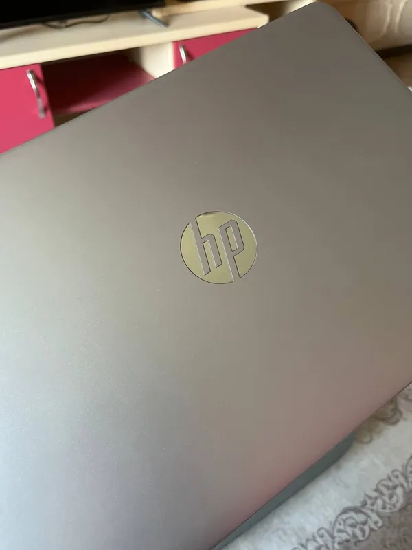 Ноутбук HP 250 g9 — фото 1