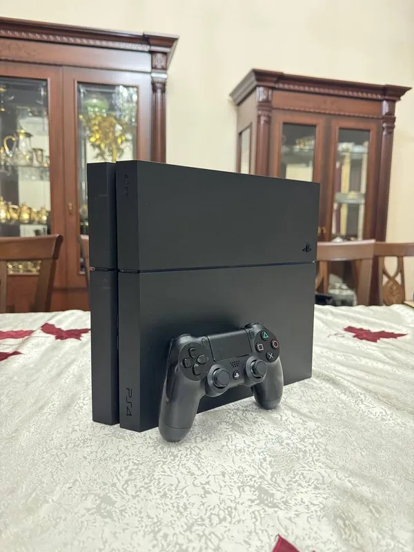 Ps4 fat 12.02 vzlom 500Gb 1