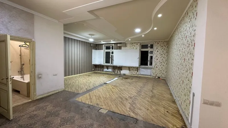 Сдается нежилое помещение, ориентир: Гиотто/Кафе Бон, 140м² 2