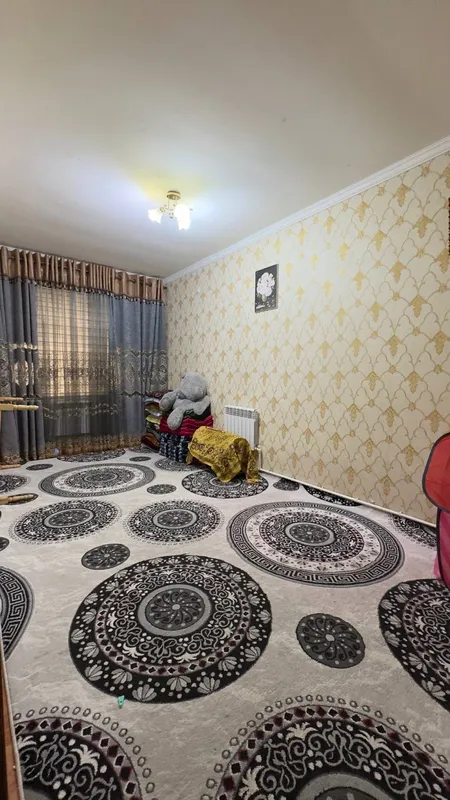 Maksem Gorki metro yaqinida, Diplomatiya instituti yonida 2 xonali (3 xonaga o‘zgartirilgan) kvartira — фото 2 Maksem Gorki metro yaqinida, Diplomatiya instituti yonida 2 xonali (3 xonaga o‘zgartirilgan) kvartira — фото 2