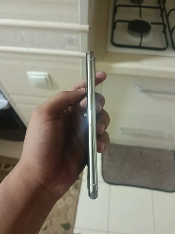 iPhone XS 64 ГБ 2 iPhone XS 64 ГБ 2