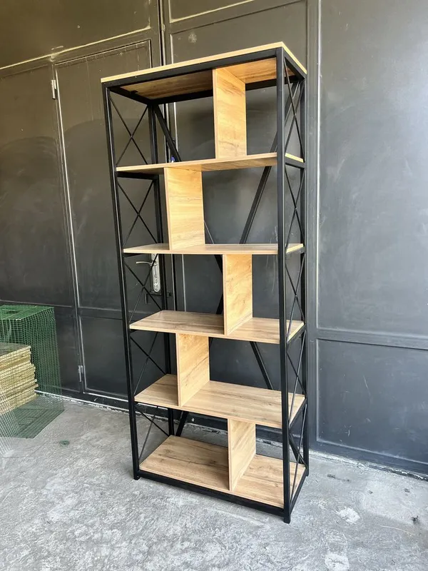 Loft stellaj kitob javoni