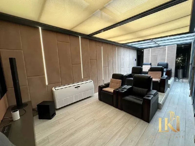 Akay City ЖКda panoramali manzarali, shaxsiy kinoteatr, terrasa, 4 ta sanuzel va garderob xonali, ta’mirli hashamatli 6 xonali dupleks sotiladi 5