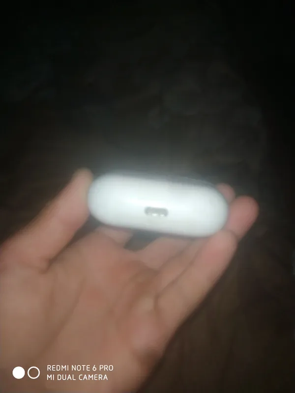 Air pods pro — фото 1