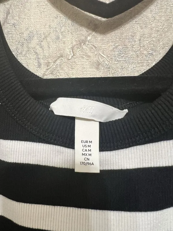 Женский топ H&M. 2