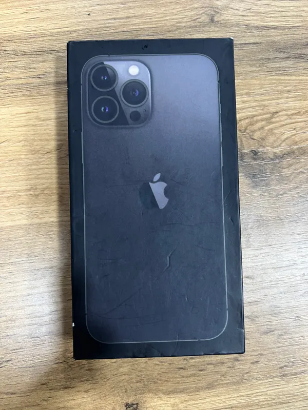 iPhone 13 Pro Max 1