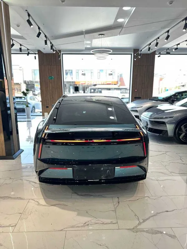 XPENG P7 Next 750 km full pozitsiya rasmiy sotuvda — фото 3
