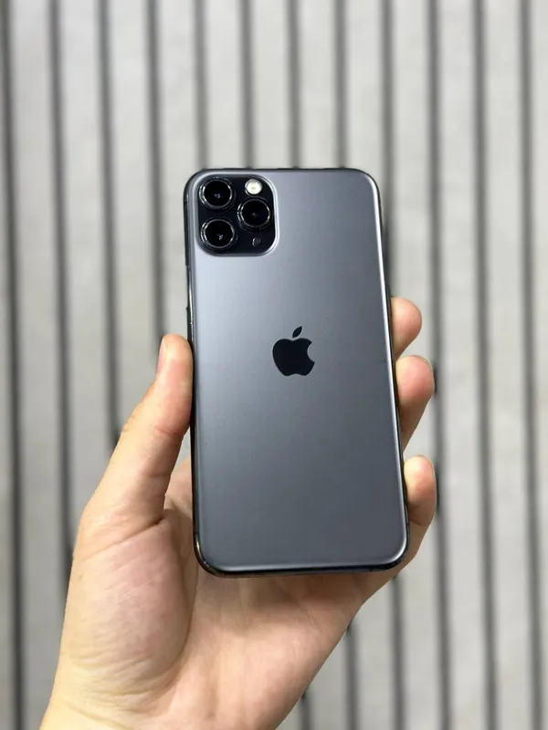 iPhone 11 Pro (KH/A) iPhone 11 Pro (KH/A)