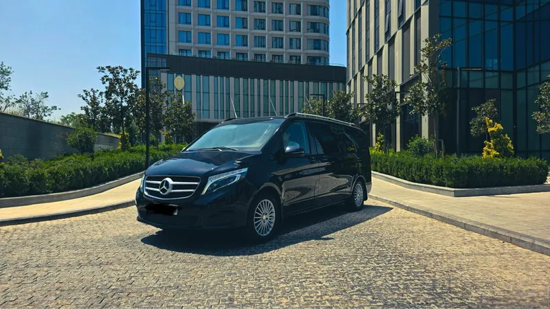 Mercedes V class long — фото 1