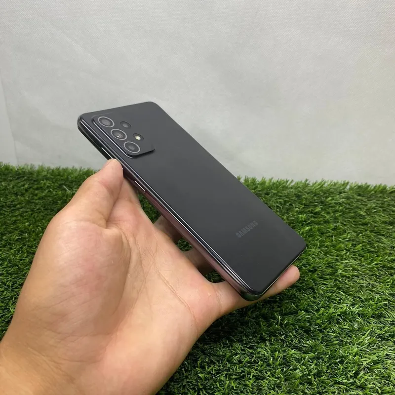 Smasung Galaxy A52 sotiladi srochni 4
