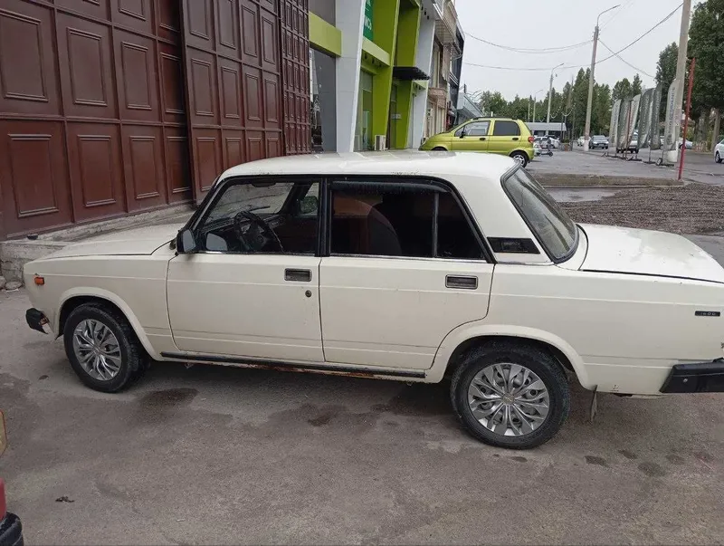 Ваз 210702 (Lada) сотилади, 2000 йил 8