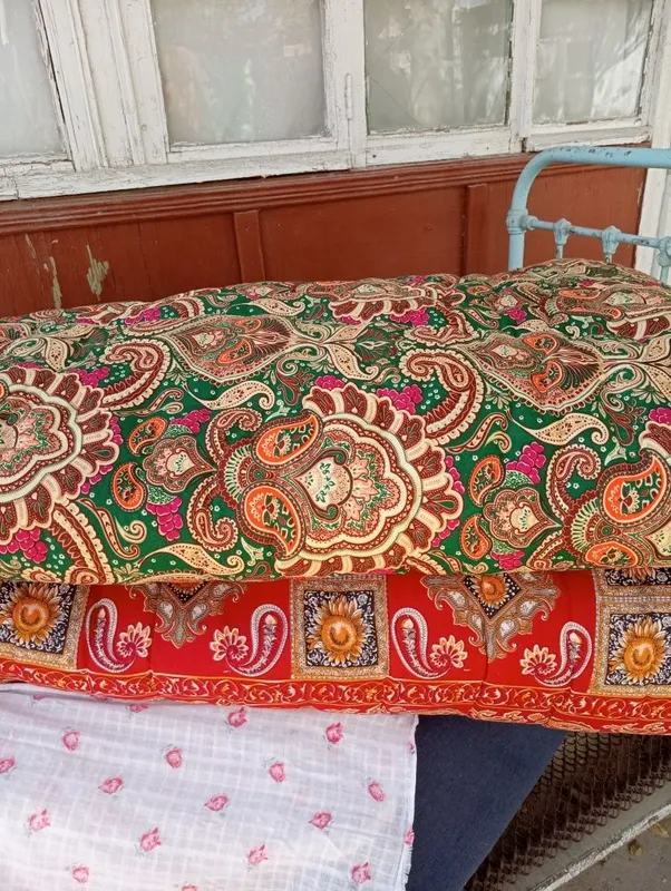 Продаются одеяло и чистого хлопка
