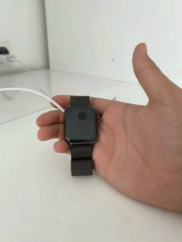 Apple Watch 9 45 mm, stainless steal