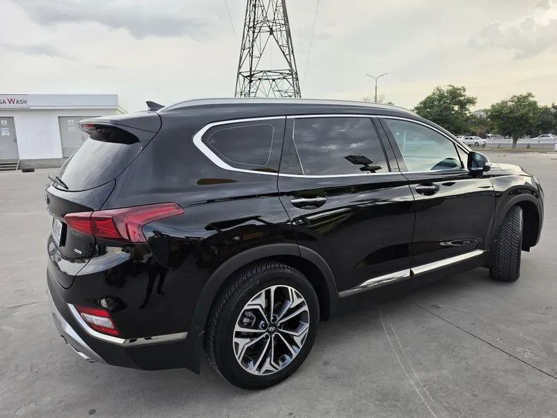 Hyundai Santa fe 2,5 full 2020 года 1 Hyundai Santa fe 2,5 full 2020 года 1