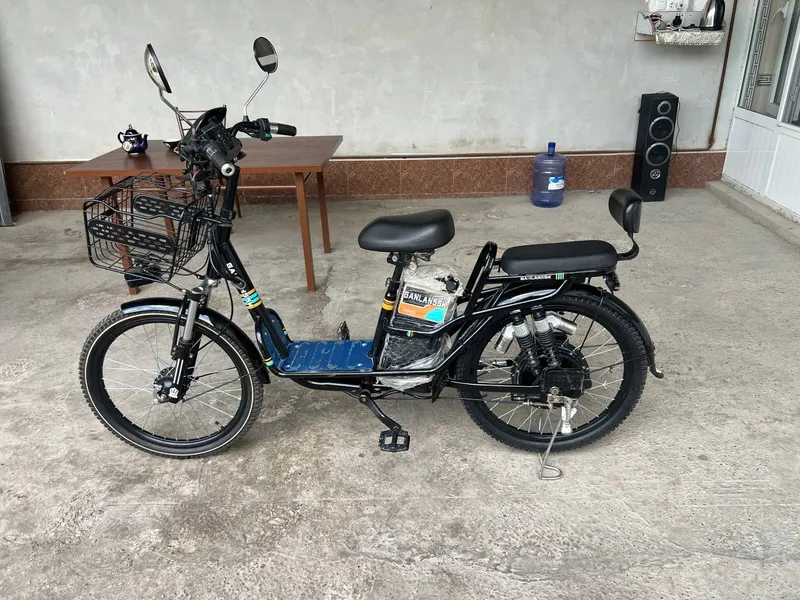 Zamonaviy elektro skuter