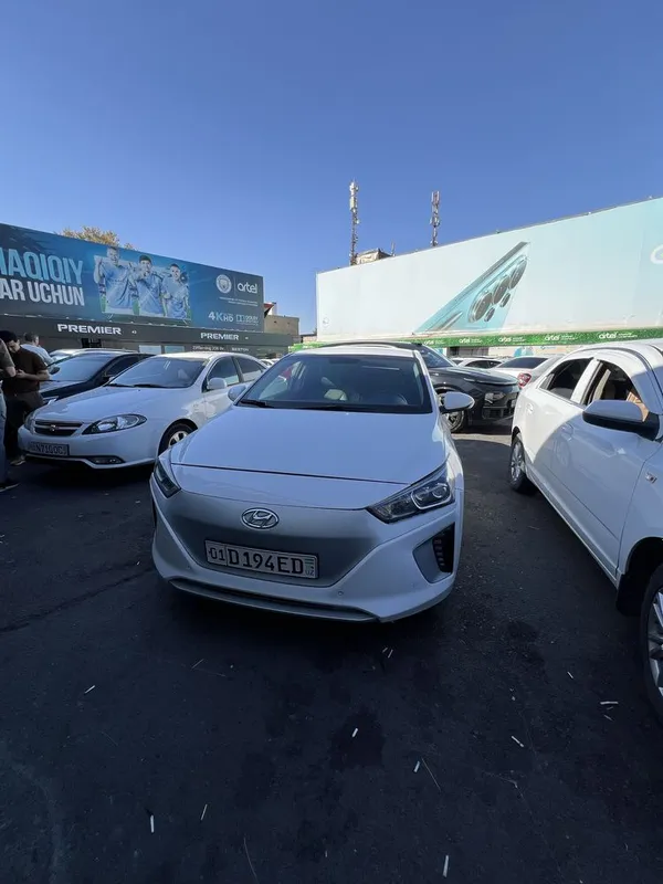 Электромобиль Hyundai Ioniq 1 Электромобиль Hyundai Ioniq 1