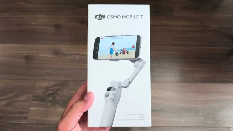 Стабилизатор DJI Osmo Mobile 7