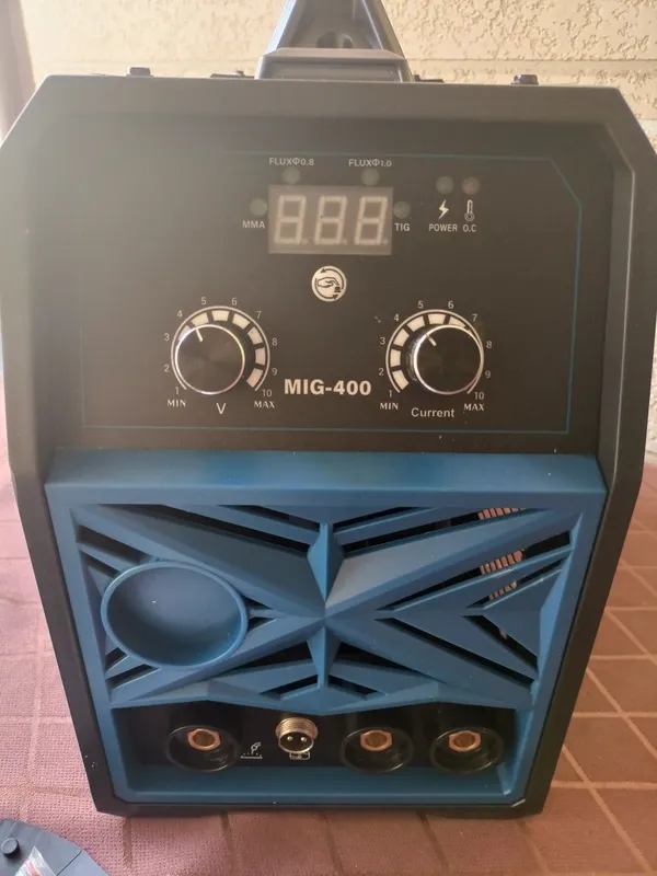 Bosch Payvandlash apparati MIG 400B (gazsiz ishlaydi) — фото 1