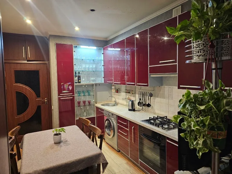 Продаётся 2-комнатная квартира, 67 м², 3/9 (Яккасарайский район) — фото 7