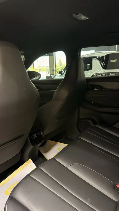 Dongfeng aelus L7 518 km 5 Dongfeng aelus L7 518 km 5