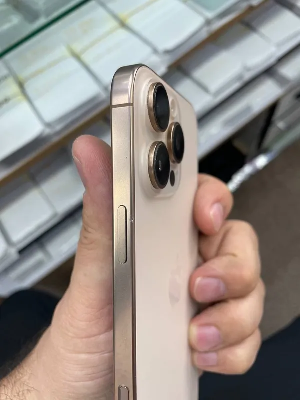 Iphone 16 Pro Max 256 GB — фото 3