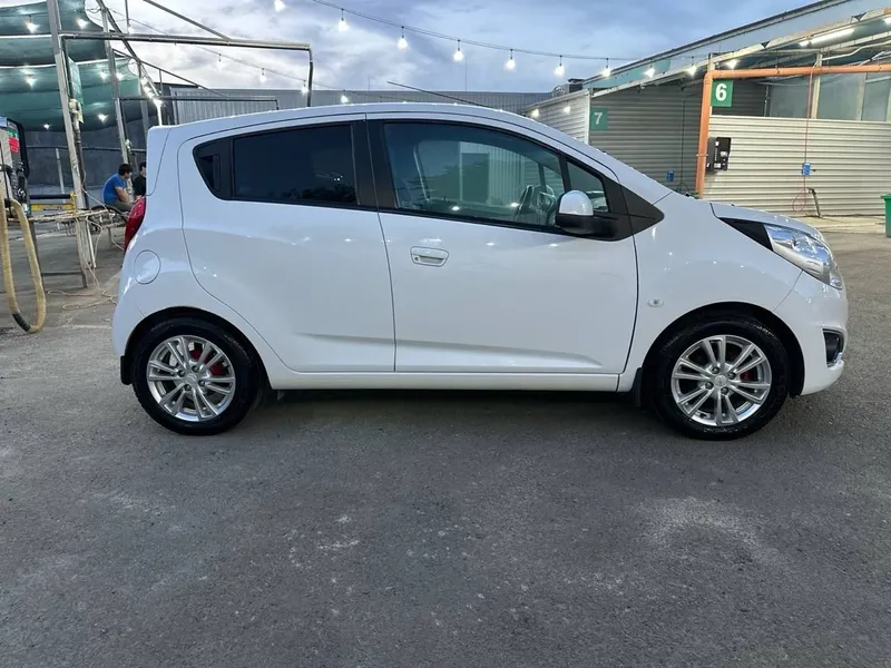 Spark 2020 srochna sotiladi 6200 $ — фото 3