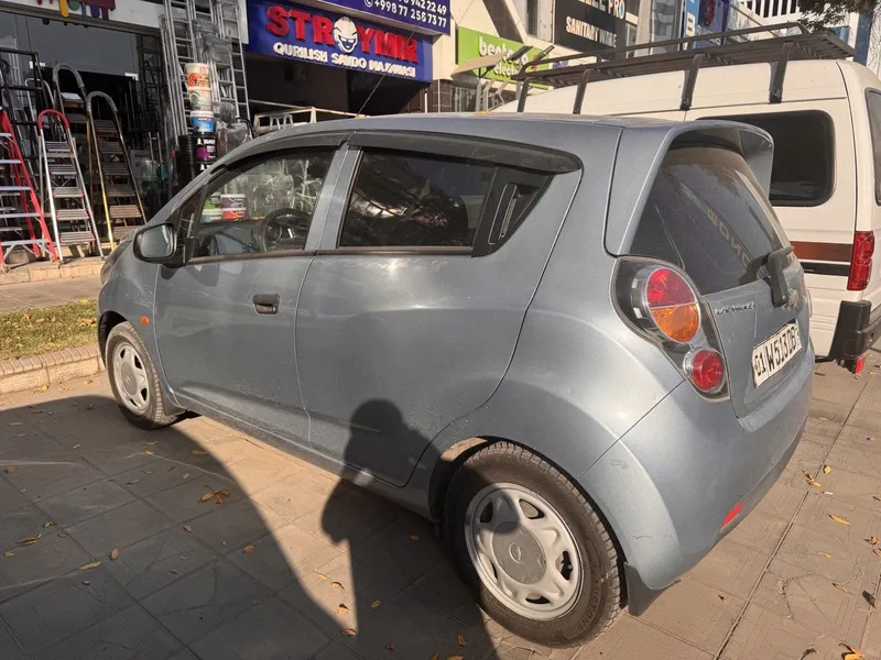 Spark ранги дельфин 2012 йил 200 000 юрган мотор 1 механика газ метан 3 Spark ранги дельфин 2012 йил 200 000 юрган мотор 1 механика газ метан 3
