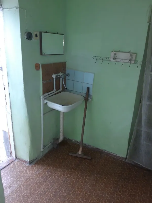Сдаю 2 комнаты,общий двор, район нового базара — фото 3