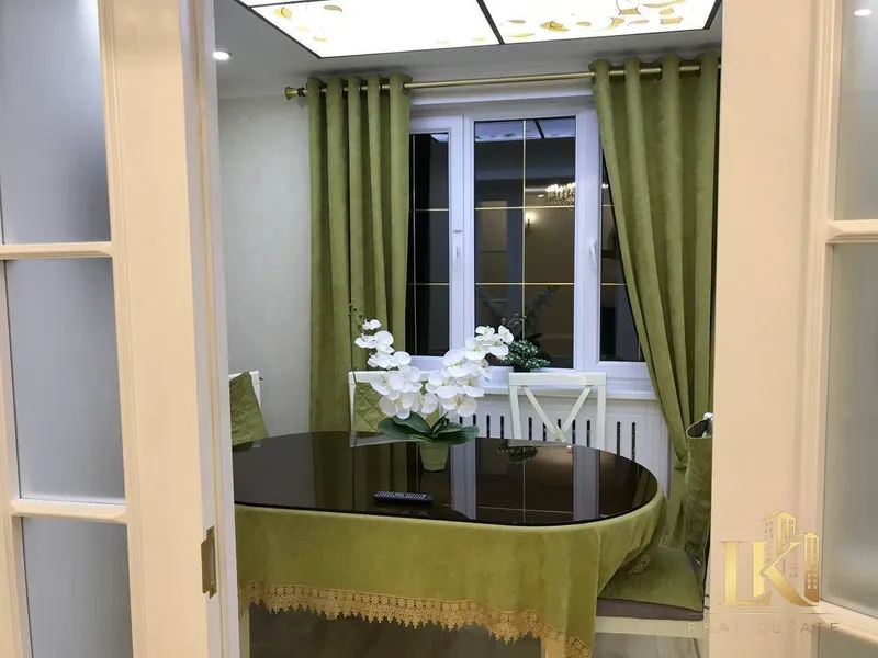 3-комнатная квартира 80 м², 3/4, ЖК Ц-1 (Мирзо-Улугбекский), с мебелью и техникой — фото 3