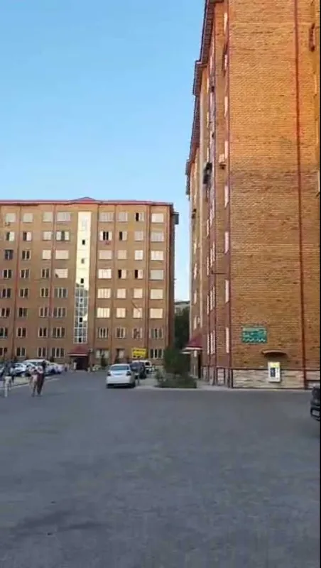 Квартира 2-х, 70м2, 5 этаж, лифт, 630 млн, янги тайёр кириб яшаш м-