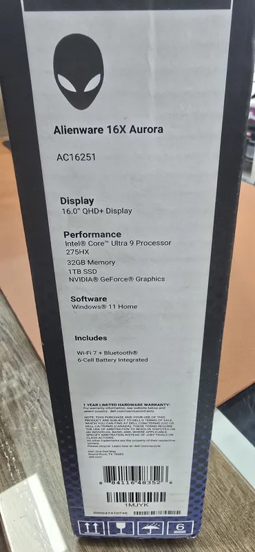 Alienware 16X Aurora (Model AC16251) 4