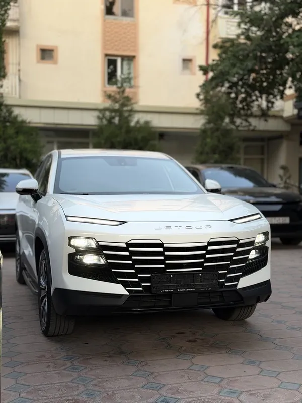 Jetour Dashing Йили 2025